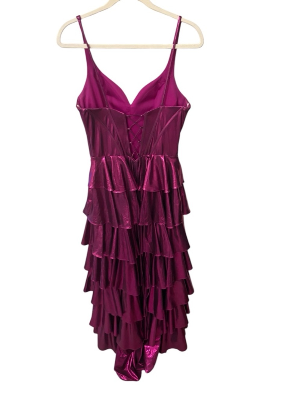 2Cute Magenta Metallic Tiered Ruffle Gown 25329 Pageant Prom Dress Fits Size 6 - Picture 3 of 5